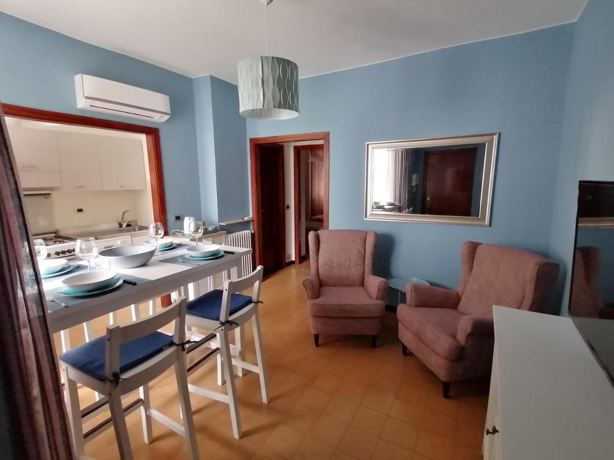 P In Centro Apartment Sestri Levante Bagian luar foto